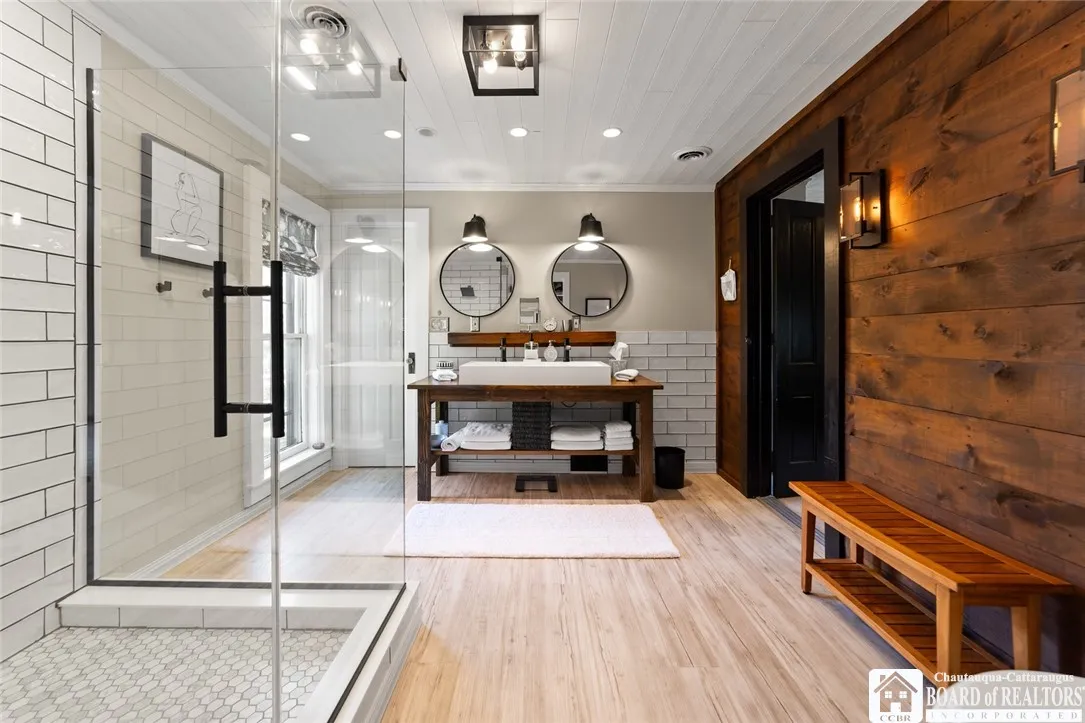 160 Temple Street, Pomfret, New York 14063, Pomfret, New York 14063, 4 Bedrooms Bedrooms, 12 Rooms Rooms,3 BathroomsBathrooms,Residential,Closed,160 Temple Street, Pomfret, New York 14063,0,R1626961