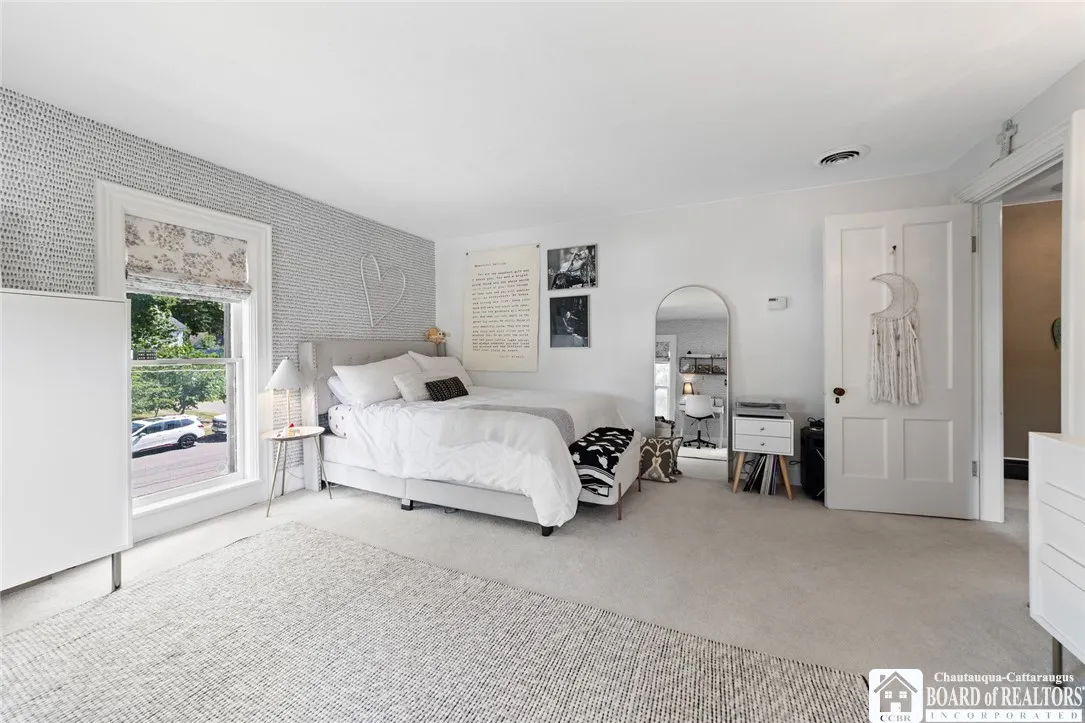 160 Temple Street, Pomfret, New York 14063, Pomfret, New York 14063, 4 Bedrooms Bedrooms, 12 Rooms Rooms,3 BathroomsBathrooms,Residential,Closed,160 Temple Street, Pomfret, New York 14063,0,R1626961