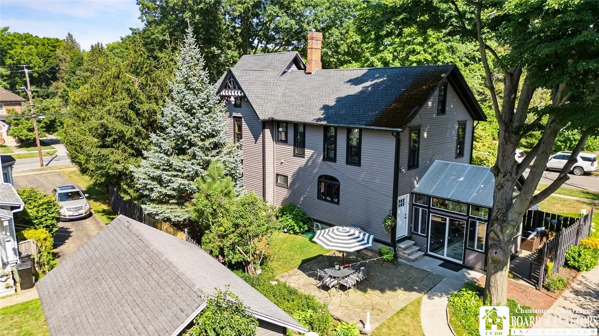 160 Temple Street, Pomfret, New York 14063, Pomfret, New York 14063, 4 Bedrooms Bedrooms, 12 Rooms Rooms,3 BathroomsBathrooms,Residential,Closed,160 Temple Street, Pomfret, New York 14063,0,R1626961