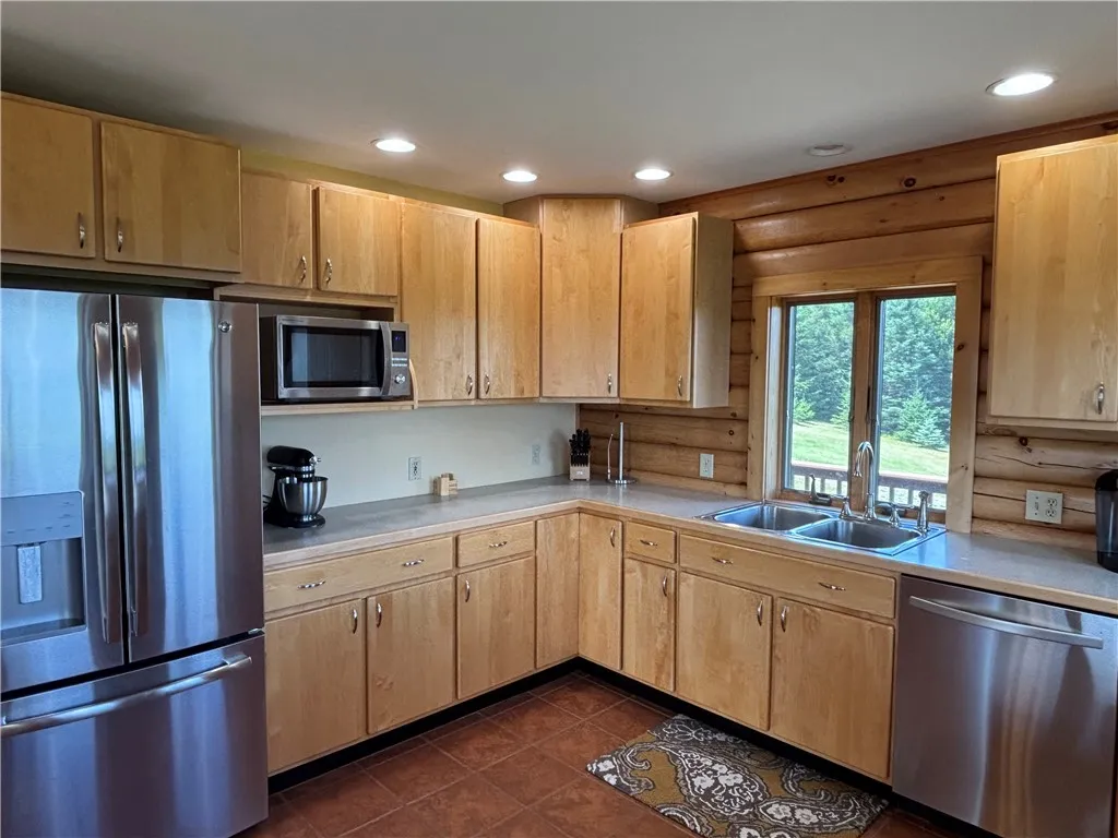 187 Mount Jefferson Road, Jefferson, New York 1216, Jefferson, New York 12167, 2 Bedrooms Bedrooms, 13 Rooms Rooms,2 BathroomsBathrooms,Residential,Closed,187 Mount Jefferson Road, Jefferson, New York 1216,0,R1625507