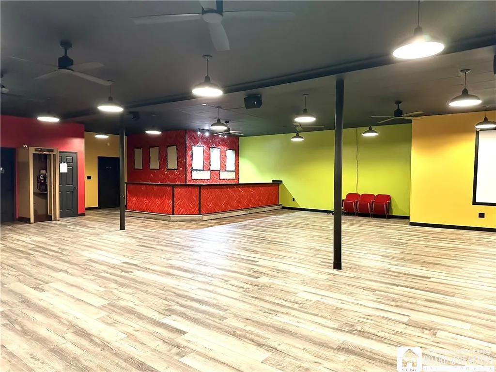 12 South Main Street, Portville, New York 14770, Portville, New York 14770, ,Commercial Lease,For Rent,12 South Main Street, Portville, New York 14770,R1626953