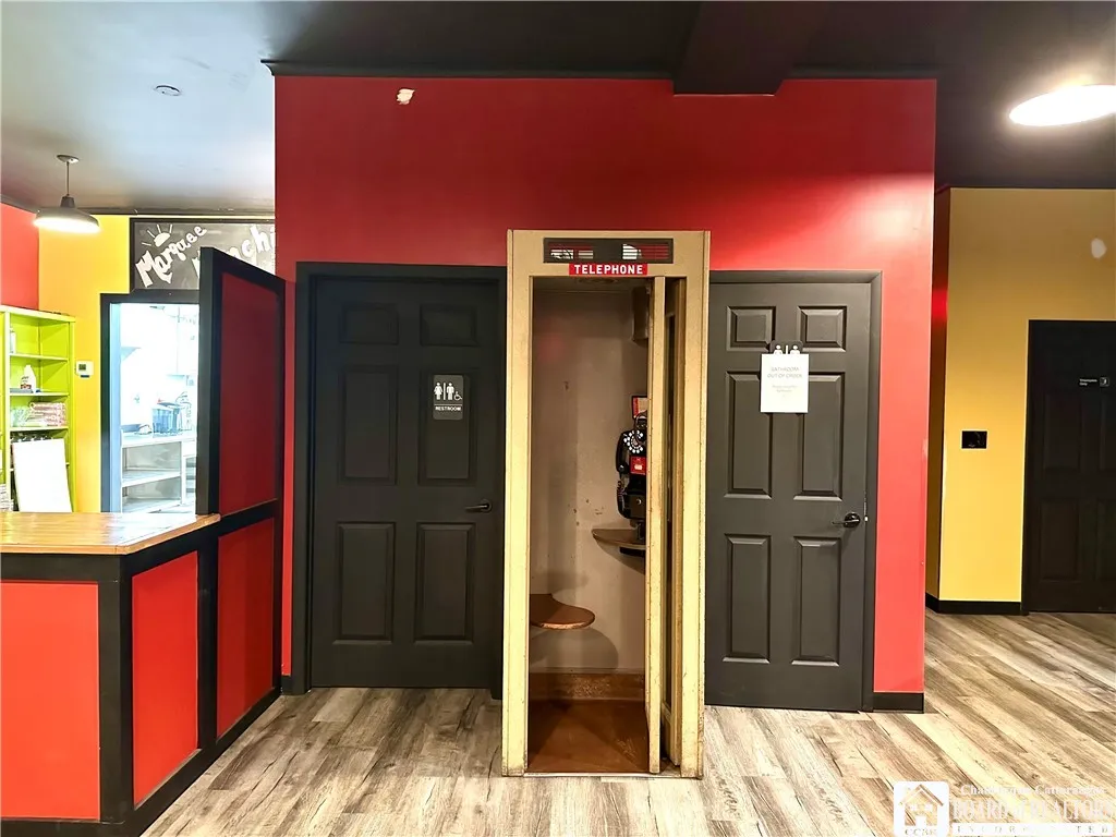 12 South Main Street, Portville, New York 14770, Portville, New York 14770, ,Commercial Lease,For Rent,12 South Main Street, Portville, New York 14770,R1626953