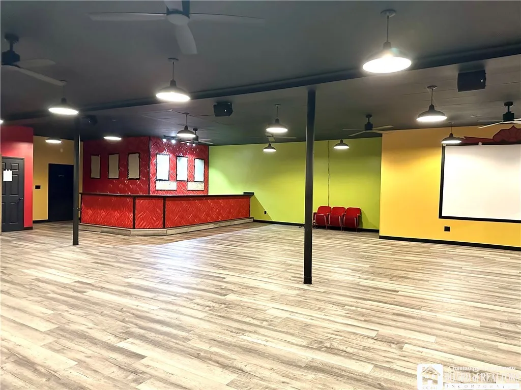 12 South Main Street, Portville, New York 14770, Portville, New York 14770, ,Commercial Lease,For Rent,12 South Main Street, Portville, New York 14770,R1626953