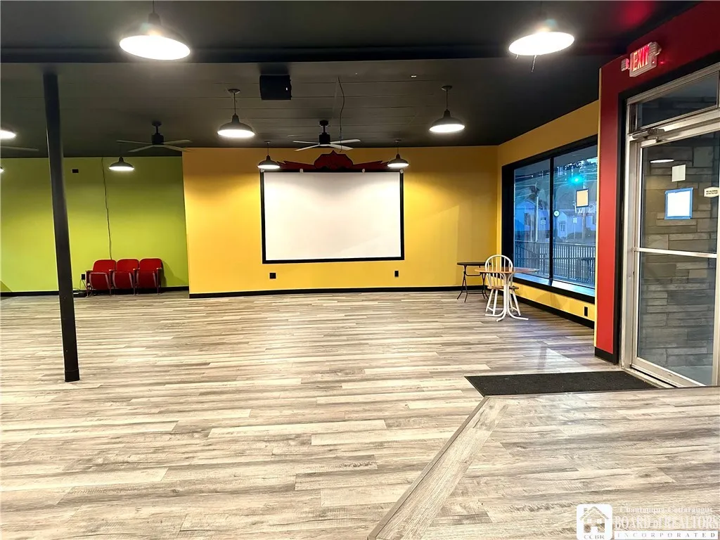 12 South Main Street, Portville, New York 14770, Portville, New York 14770, ,Commercial Lease,For Rent,12 South Main Street, Portville, New York 14770,R1626953