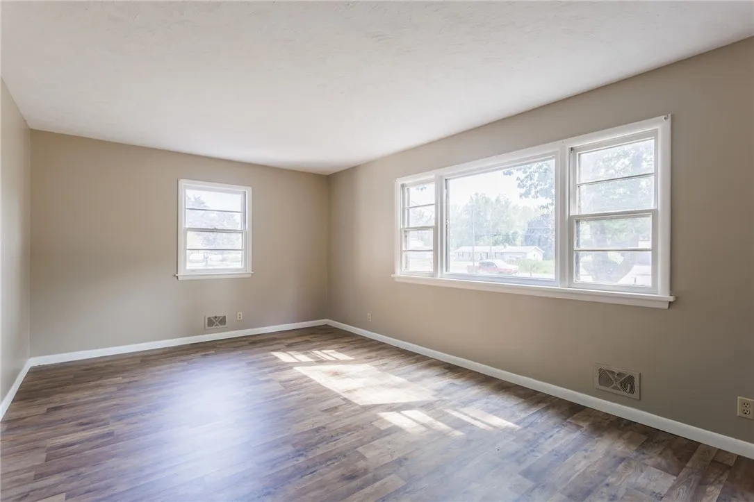 371 North Avenue, Parma, New York 14468, Parma, New York 14468, 4 Bedrooms Bedrooms, 9 Rooms Rooms,2 BathroomsBathrooms,Residential,Closed,371 North Avenue, Parma, New York 14468,0,R1625914