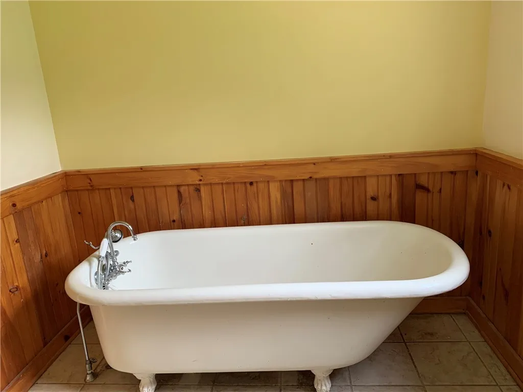 371 North Avenue, Parma, New York 14468, Parma, New York 14468, 4 Bedrooms Bedrooms, 9 Rooms Rooms,2 BathroomsBathrooms,Residential,Closed,371 North Avenue, Parma, New York 14468,0,R1625914