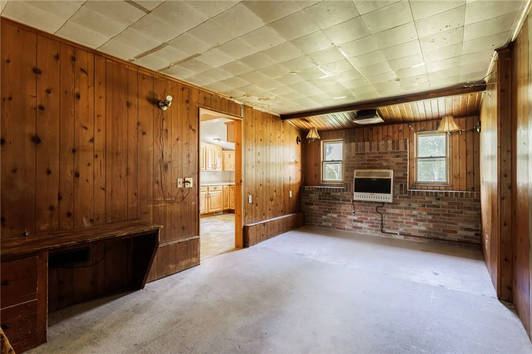 371 North Avenue, Parma, New York 14468, Parma, New York 14468, 4 Bedrooms Bedrooms, 9 Rooms Rooms,2 BathroomsBathrooms,Residential,Closed,371 North Avenue, Parma, New York 14468,0,R1625914