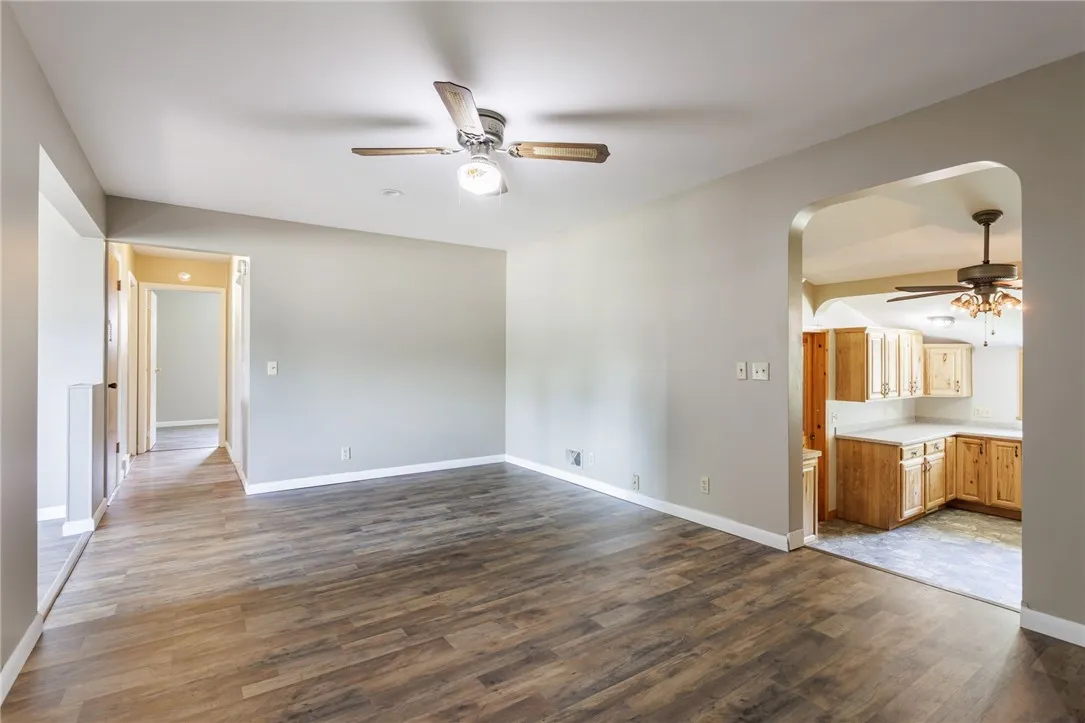 371 North Avenue, Parma, New York 14468, Parma, New York 14468, 4 Bedrooms Bedrooms, 9 Rooms Rooms,2 BathroomsBathrooms,Residential,Closed,371 North Avenue, Parma, New York 14468,0,R1625914