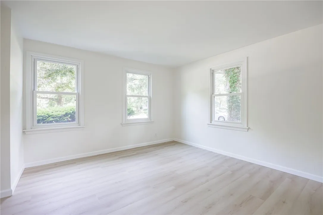 139 Crescent Road, Perinton, New York 14450, Perinton, New York 14450, 4 Bedrooms Bedrooms, 7 Rooms Rooms,2 BathroomsBathrooms,Residential,Closed,139 Crescent Road, Perinton, New York 14450,0,R1622494