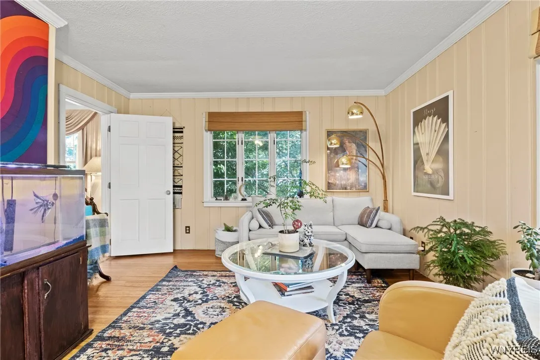 529 Willow Street, Lockport City, New York 14094, Lockport City, New York 14094, 3 Bedrooms Bedrooms, 10 Rooms Rooms,2 BathroomsBathrooms,Residential,Closed,529 Willow Street, Lockport City, New York 14094,0,B1626936