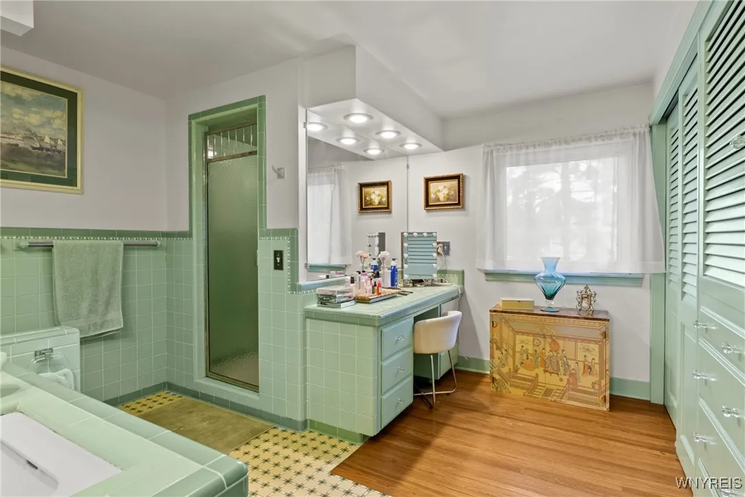 529 Willow Street, Lockport City, New York 14094, Lockport City, New York 14094, 3 Bedrooms Bedrooms, 10 Rooms Rooms,2 BathroomsBathrooms,Residential,Closed,529 Willow Street, Lockport City, New York 14094,0,B1626936