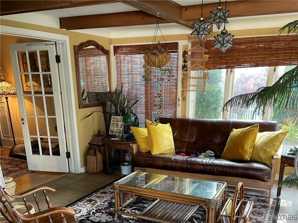 529 Willow Street, Lockport City, New York 14094, Lockport City, New York 14094, 3 Bedrooms Bedrooms, 10 Rooms Rooms,2 BathroomsBathrooms,Residential,Closed,529 Willow Street, Lockport City, New York 14094,0,B1626936