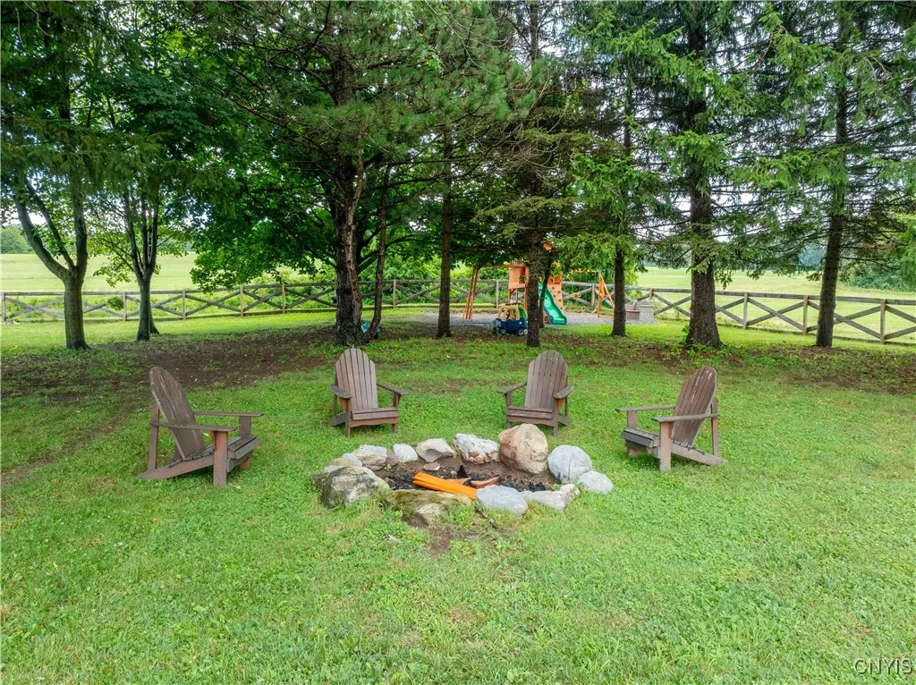 Fire pit area for relaxing evenings under the stars!