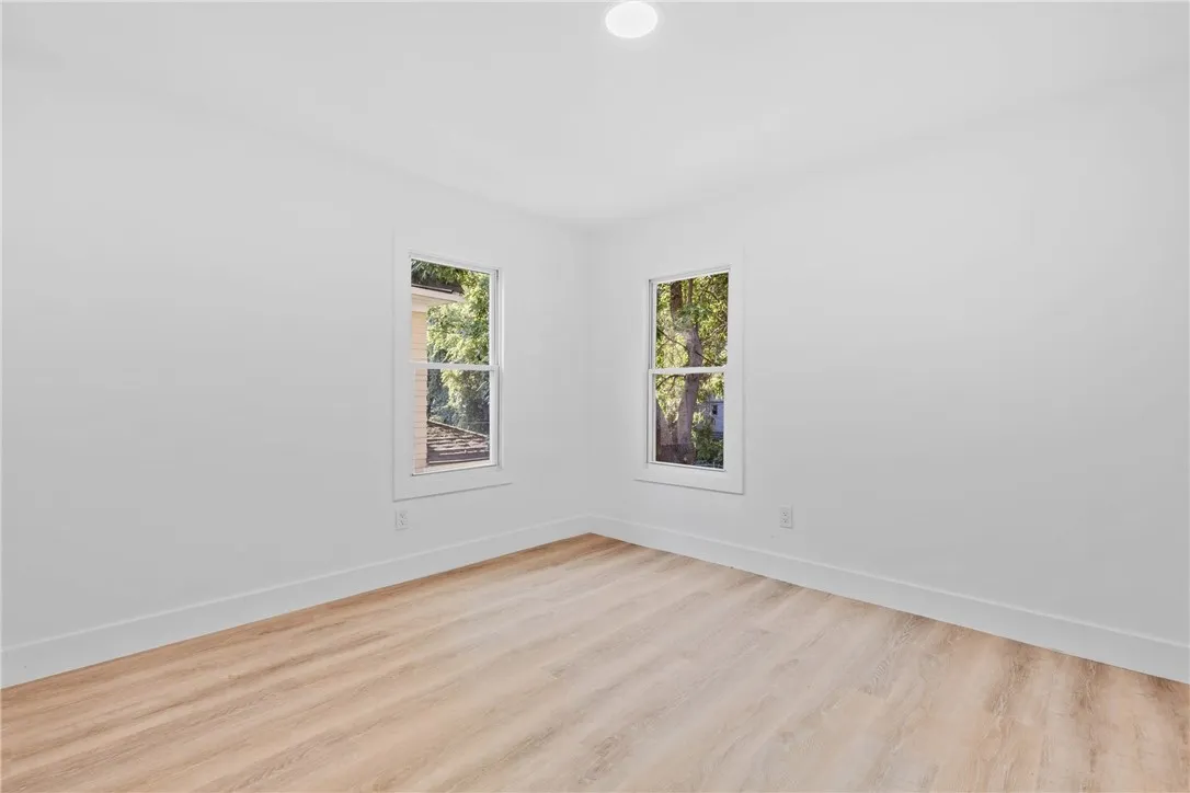 288 Emerson Street, Rochester, New York 14613, Rochester, New York 14613, 4 Bedrooms Bedrooms, 8 Rooms Rooms,2 BathroomsBathrooms,Residential,Closed,288 Emerson Street, Rochester, New York 14613,0,R1626813