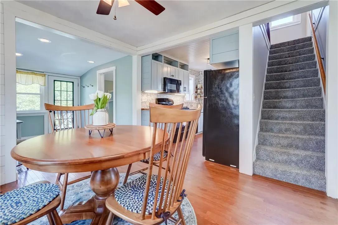 OPEN CONCEPT!