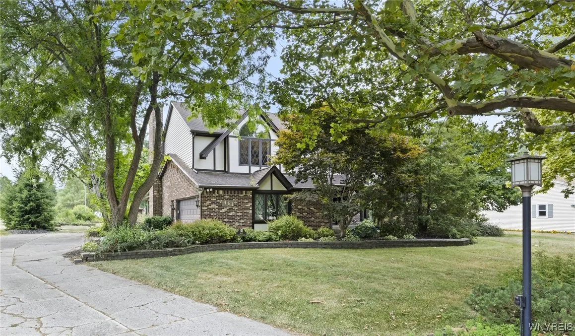 461 Elma Meadow Lane, Elma, New York 14059, Elma, New York 14059, 4 Bedrooms Bedrooms, 10 Rooms Rooms,2 BathroomsBathrooms,Residential,Closed,461 Elma Meadow Lane, Elma, New York 14059,0,B1626171