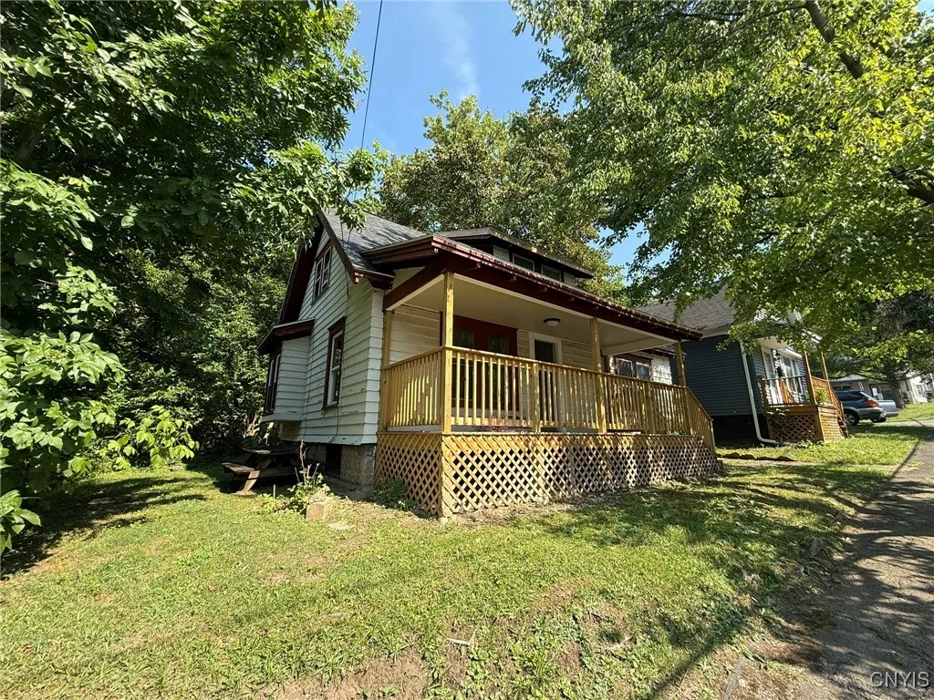 603 Arthur Street, Syracuse, New York 13207, Syracuse, New York 13207, 4 Bedrooms Bedrooms, 7 Rooms Rooms,1 BathroomBathrooms,Residential,Closed,603 Arthur Street, Syracuse, New York 13207,0,S1626512