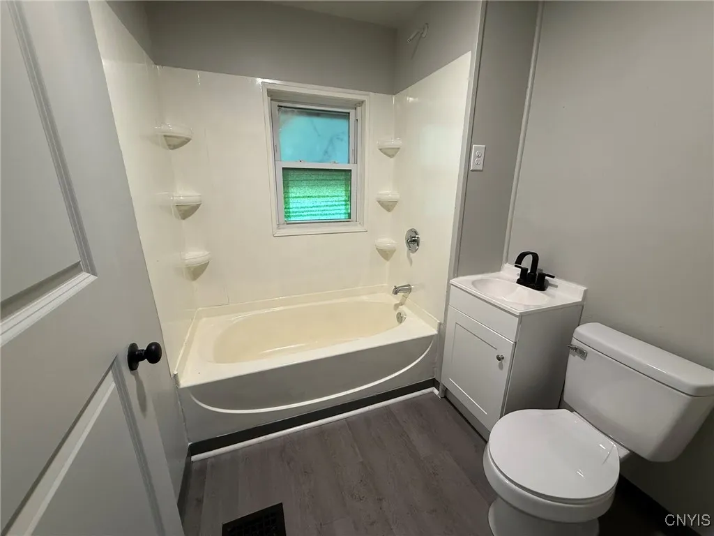 603 Arthur Street, Syracuse, New York 13207, Syracuse, New York 13207, 4 Bedrooms Bedrooms, 7 Rooms Rooms,1 BathroomBathrooms,Residential,Closed,603 Arthur Street, Syracuse, New York 13207,0,S1626512