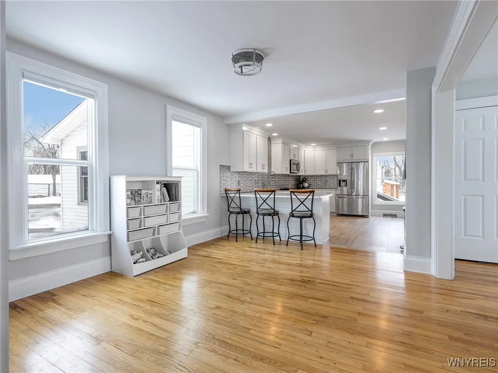 10912 Main Street, Clarence, New York 14031, Clarence, New York 14031, 4 Bedrooms Bedrooms, ,3 BathroomsBathrooms,Residential,For Sale,10912 Main Street, Clarence, New York 14031,B1627065