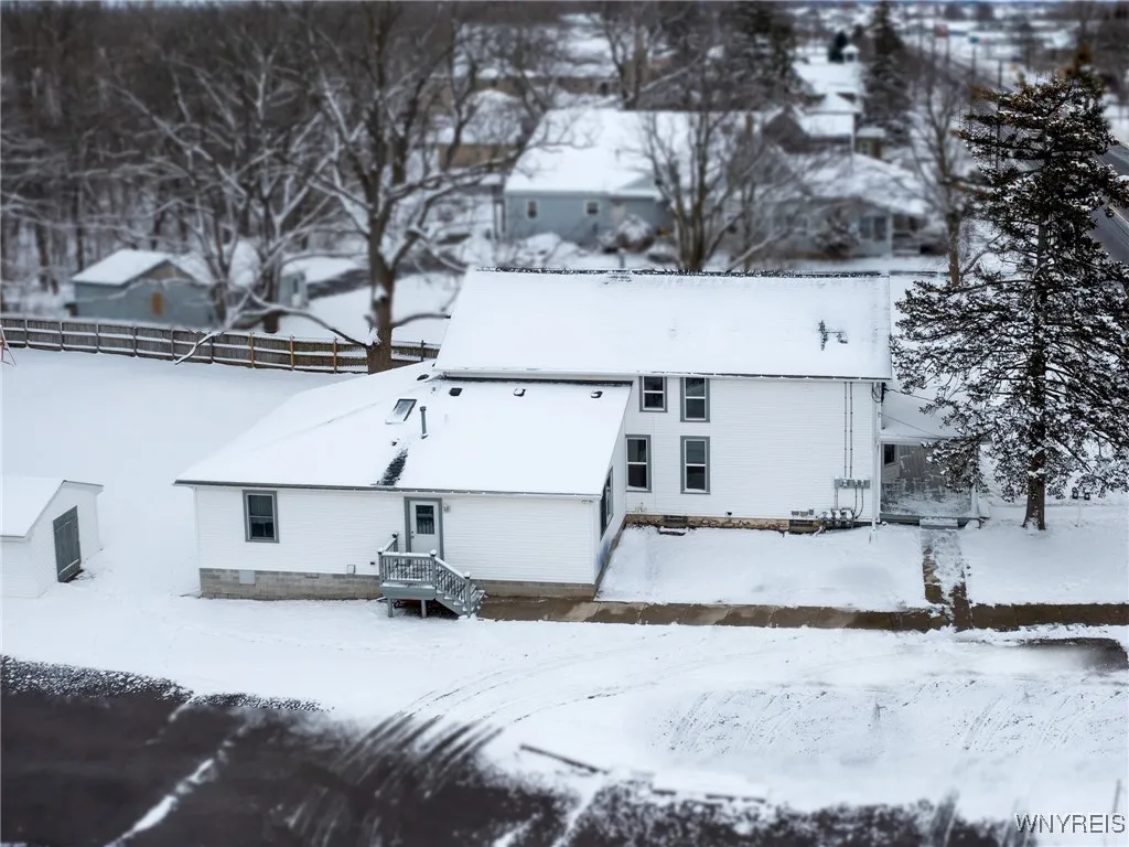 10912 Main Street, Clarence, New York 14031, Clarence, New York 14031, 4 Bedrooms Bedrooms, ,3 BathroomsBathrooms,Residential,For Sale,10912 Main Street, Clarence, New York 14031,B1627065