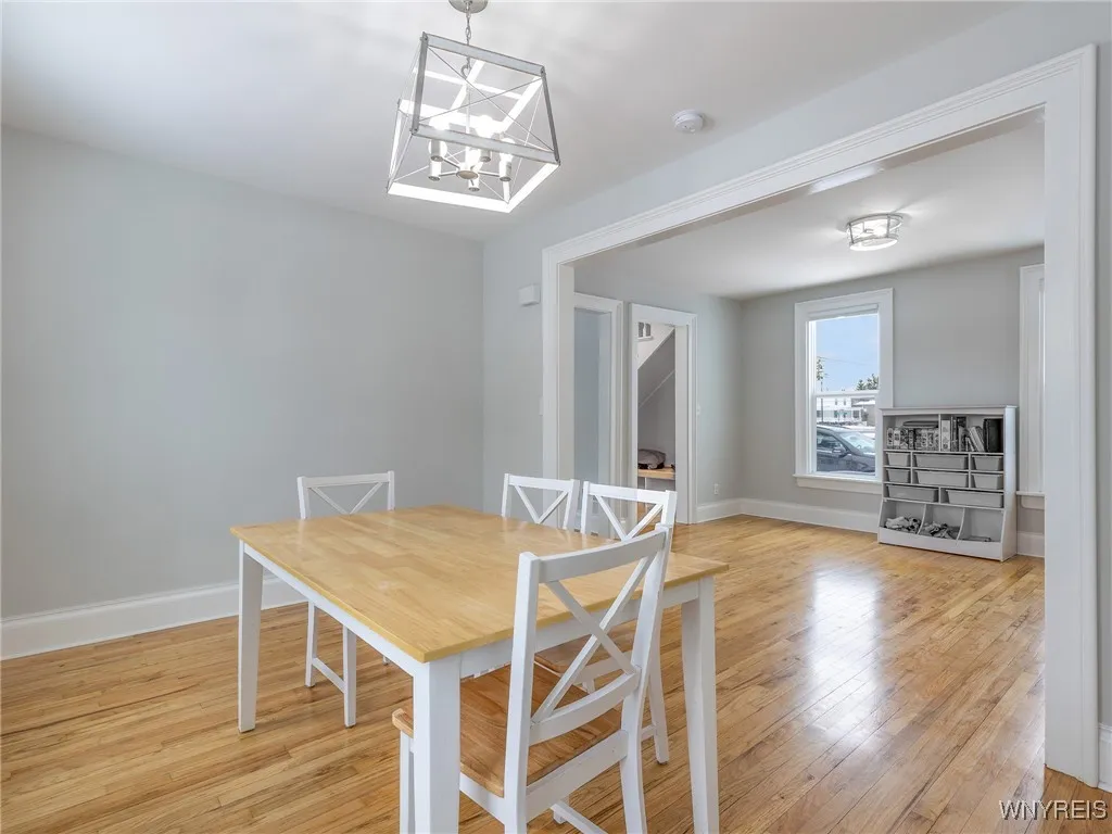 10912 Main Street, Clarence, New York 14031, Clarence, New York 14031, 4 Bedrooms Bedrooms, ,3 BathroomsBathrooms,Residential,For Sale,10912 Main Street, Clarence, New York 14031,B1627065