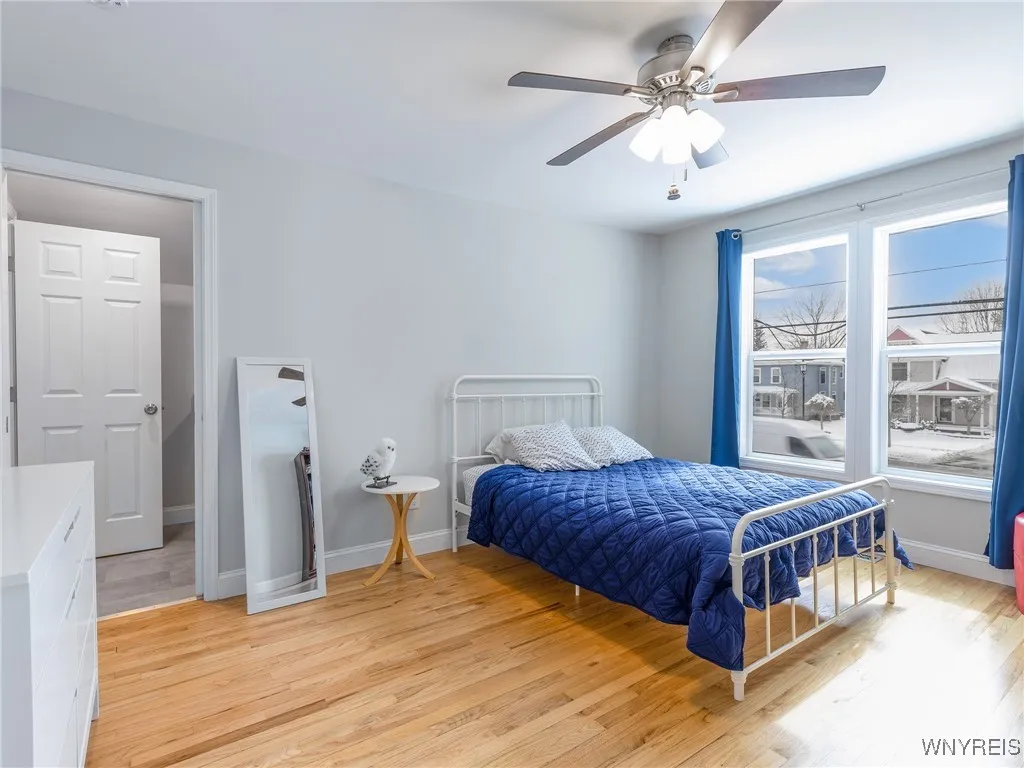 10912 Main Street, Clarence, New York 14031, Clarence, New York 14031, 4 Bedrooms Bedrooms, ,3 BathroomsBathrooms,Residential,For Sale,10912 Main Street, Clarence, New York 14031,B1627065
