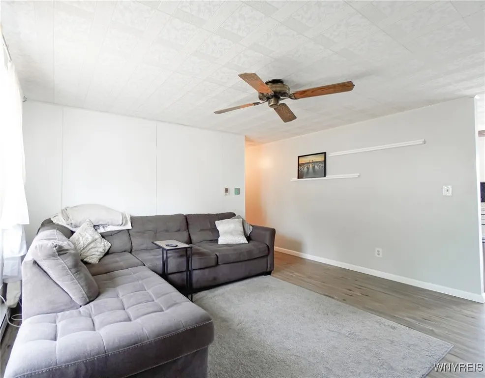 681 East And West Road, West Seneca, New York 1422, West Seneca, New York 14224, 3 Bedrooms Bedrooms, 6 Rooms Rooms,1 BathroomBathrooms,Residential,Closed,681 East And West Road, West Seneca, New York 1422,0,B1624198