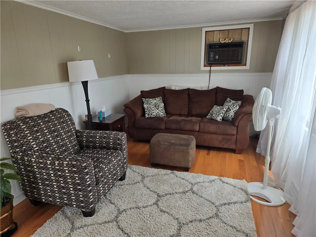5141 County Road 36, Richmond, New York 14471, Richmond, New York 14471, 2 Bedrooms Bedrooms, 5 Rooms Rooms,1 BathroomBathrooms,Residential Lease,For Rent,5141 County Road 36, Richmond, New York 14471,R1626803