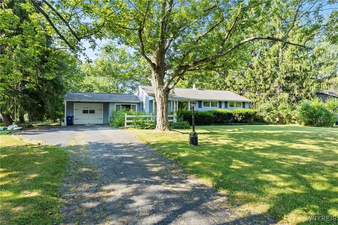 4840 Meyer Road, Pendleton, New York 14120, Pendleton, New York 14120, 3 Bedrooms Bedrooms, 7 Rooms Rooms,1 BathroomBathrooms,Residential,Closed,4840 Meyer Road, Pendleton, New York 14120,0,B1627028