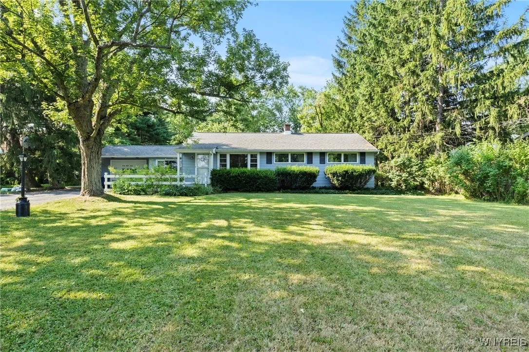 4840 Meyer Road, Pendleton, New York 14120, Pendleton, New York 14120, 3 Bedrooms Bedrooms, 7 Rooms Rooms,1 BathroomBathrooms,Residential,Closed,4840 Meyer Road, Pendleton, New York 14120,0,B1627028