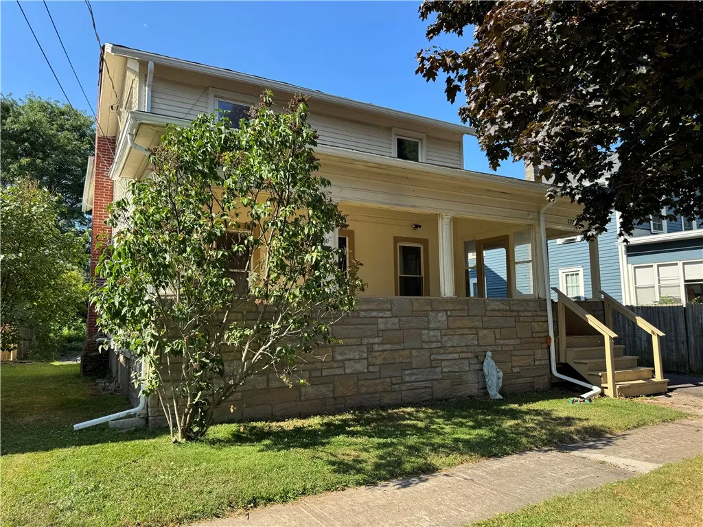 172 Erie Street, Sweden, New York 14420, Sweden, New York 14420, 6 Bedrooms Bedrooms, ,2 BathroomsBathrooms,Residential,Closed,172 Erie Street, Sweden, New York 14420,0,R1626516