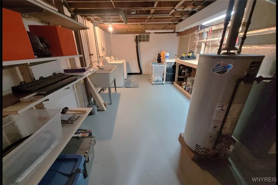 Laundry & Mechanics - 51 Audet, Cheektowaga, NY 14227