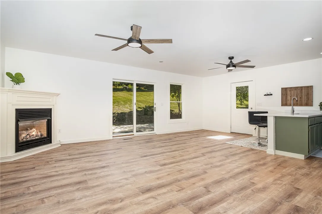 3545 North Creek Road, Palmyra, New York 14522, Palmyra, New York 14522, 4 Bedrooms Bedrooms, 9 Rooms Rooms,2 BathroomsBathrooms,Residential Lease,For Rent,3545 North Creek Road, Palmyra, New York 14522,R1627128