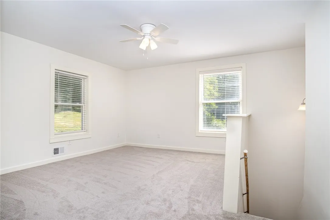 3545 North Creek Road, Palmyra, New York 14522, Palmyra, New York 14522, 4 Bedrooms Bedrooms, 9 Rooms Rooms,2 BathroomsBathrooms,Residential Lease,For Rent,3545 North Creek Road, Palmyra, New York 14522,R1627128