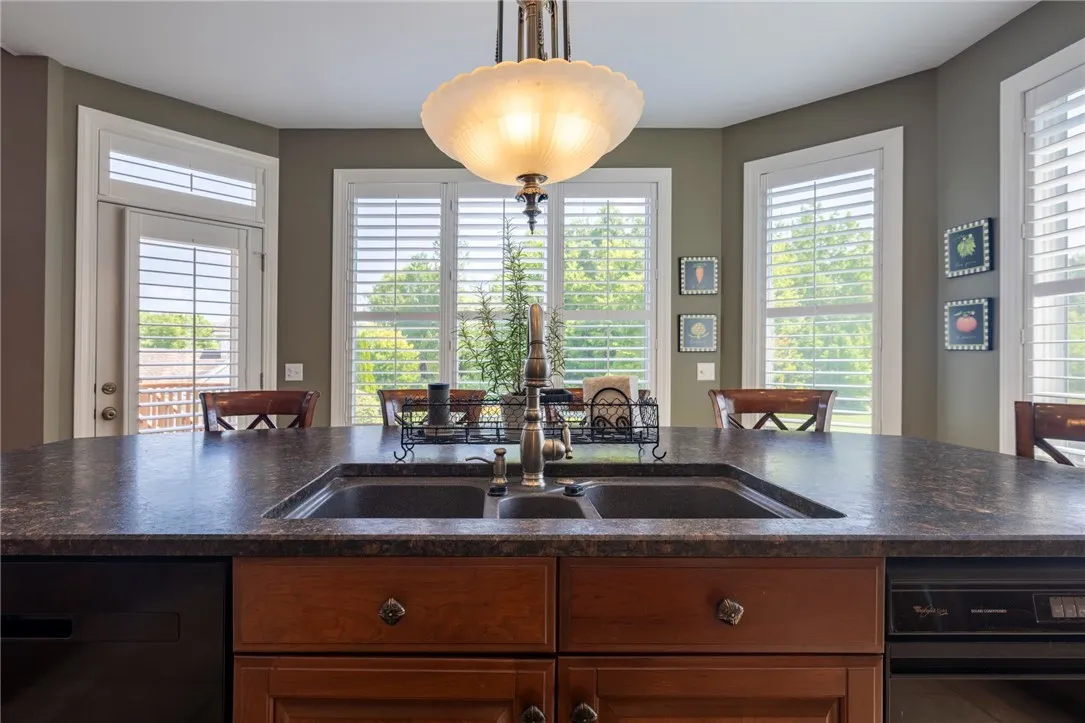 15 Brunson Way, Penfield, New York 14526, Perinton, New York 14526, 4 Bedrooms Bedrooms, 10 Rooms Rooms,4 BathroomsBathrooms,Residential,Closed,15 Brunson Way, Penfield, New York 14526,0,R1626093