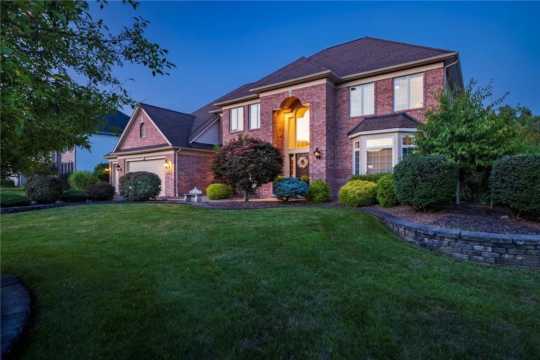 15 Brunson Way, Penfield, New York 14526, Perinton, New York 14526, 4 Bedrooms Bedrooms, 10 Rooms Rooms,4 BathroomsBathrooms,Residential,Closed,15 Brunson Way, Penfield, New York 14526,0,R1626093