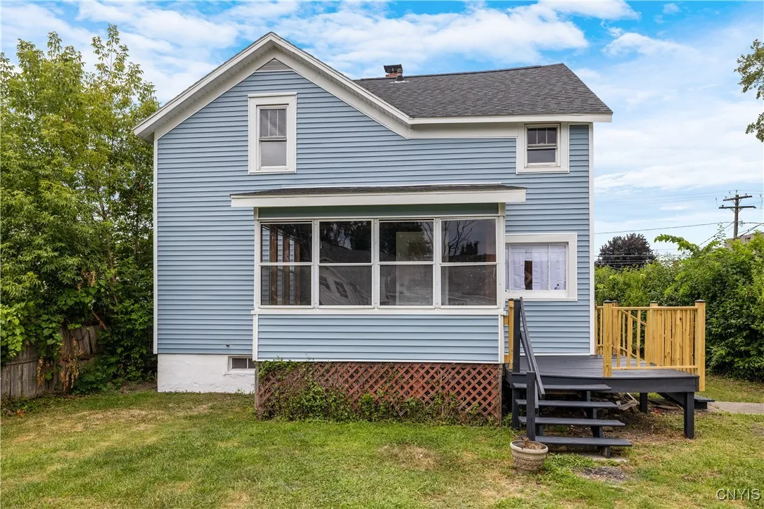 201 West 2nd Street, Dewitt, New York 13057, De Witt, New York 13057, 4 Bedrooms Bedrooms, 12 Rooms Rooms,2 BathroomsBathrooms,Residential,Closed,201 West 2nd Street, Dewitt, New York 13057,0,S1622348