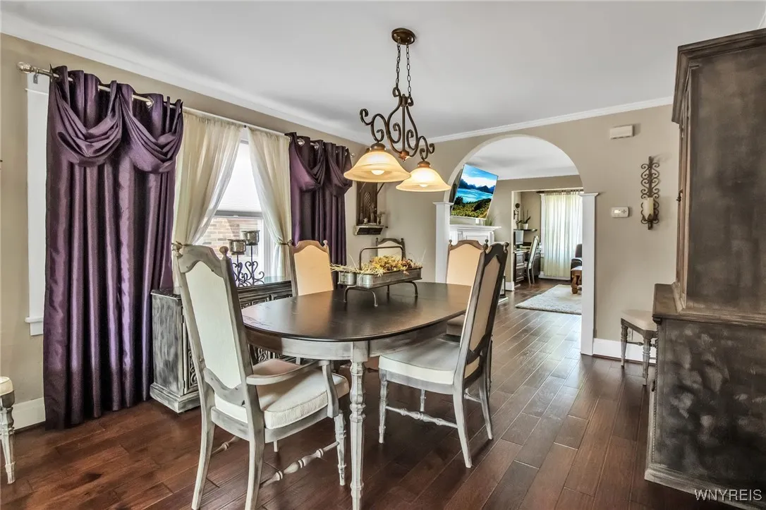 116 Madison Avenue, Hamburg, New York 14219, Hamburg, New York 14219, 3 Bedrooms Bedrooms, 11 Rooms Rooms,2 BathroomsBathrooms,Residential,Closed,116 Madison Avenue, Hamburg, New York 14219,0,B1627135