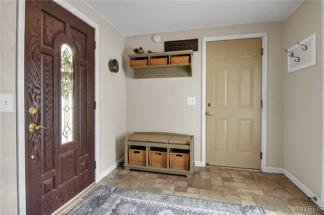 116 Madison Avenue, Hamburg, New York 14219, Hamburg, New York 14219, 3 Bedrooms Bedrooms, 11 Rooms Rooms,2 BathroomsBathrooms,Residential,Closed,116 Madison Avenue, Hamburg, New York 14219,0,B1627135