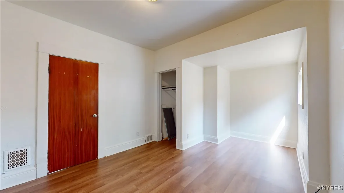 79 Eaglewood Avenue, Buffalo, New York 14220, Buffalo, New York 14220, 3 Bedrooms Bedrooms, ,2 BathroomsBathrooms,Residential,For Sale,79 Eaglewood Avenue, Buffalo, New York 14220,B1626106