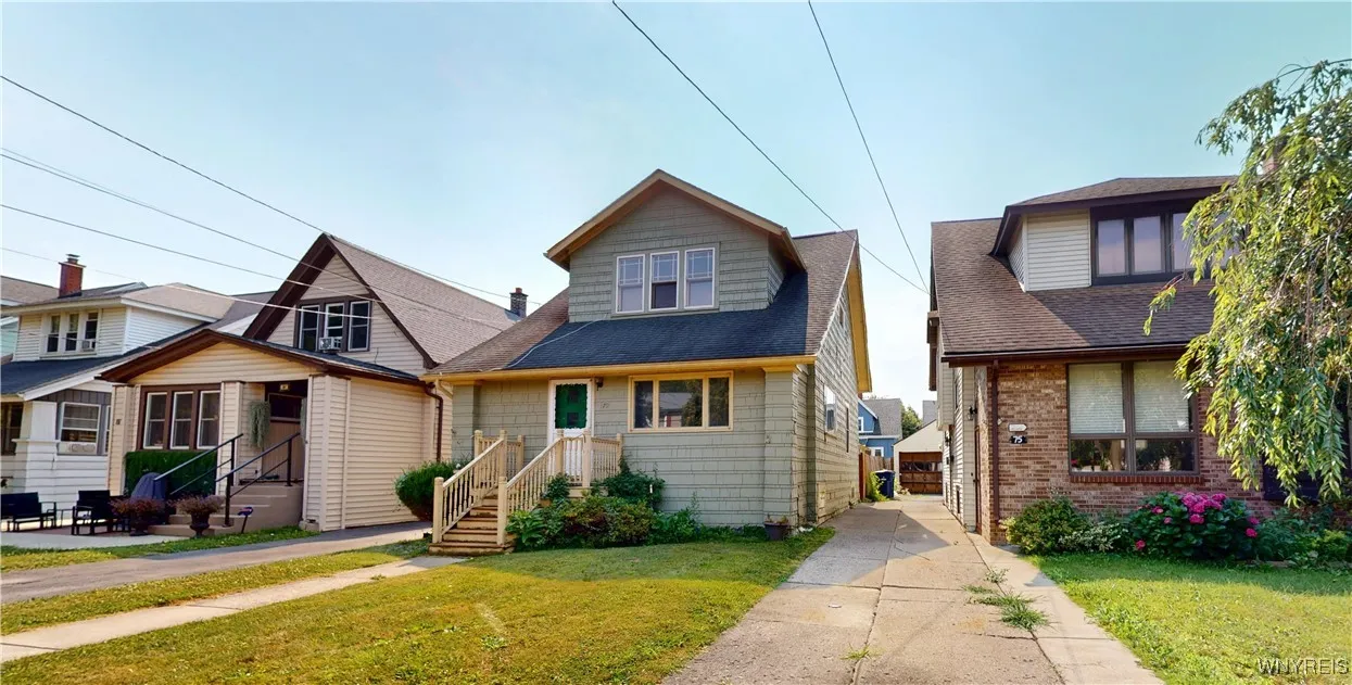 79 Eaglewood Avenue, Buffalo, New York 14220, Buffalo, New York 14220, 3 Bedrooms Bedrooms, ,2 BathroomsBathrooms,Residential,For Sale,79 Eaglewood Avenue, Buffalo, New York 14220,B1626106