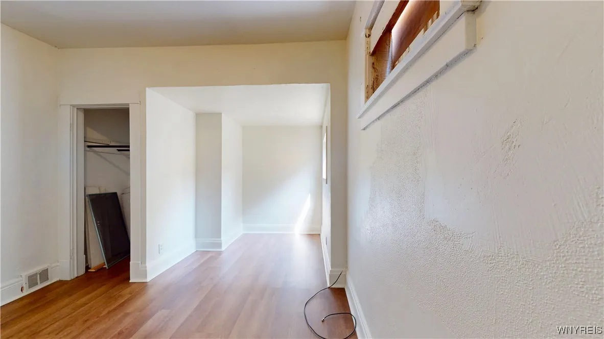 79 Eaglewood Avenue, Buffalo, New York 14220, Buffalo, New York 14220, 3 Bedrooms Bedrooms, ,2 BathroomsBathrooms,Residential,For Sale,79 Eaglewood Avenue, Buffalo, New York 14220,B1626106