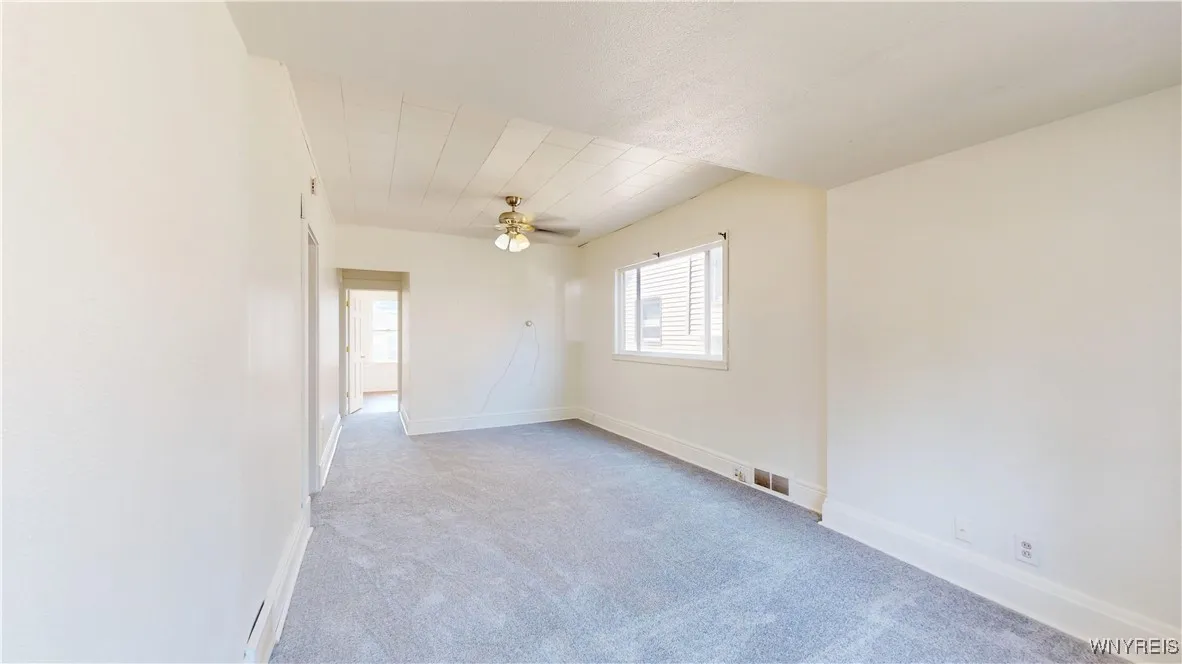 79 Eaglewood Avenue, Buffalo, New York 14220, Buffalo, New York 14220, 3 Bedrooms Bedrooms, ,2 BathroomsBathrooms,Residential,For Sale,79 Eaglewood Avenue, Buffalo, New York 14220,B1626106