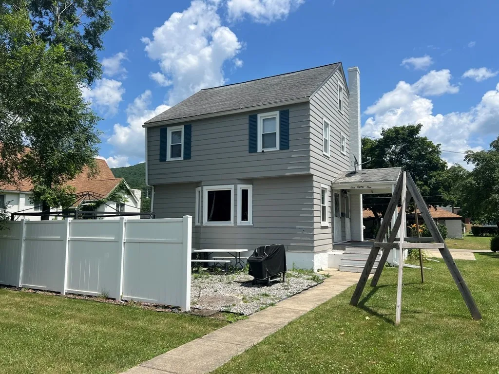181 Lindenwood Drive, Emporium Boro, Pennsylvania, Emporium Boro, Pennsylvania 15834, 3 Bedrooms Bedrooms, 6 Rooms Rooms,1 BathroomBathrooms,Residential,Closed,181 Lindenwood Drive, Emporium Boro, Pennsylvania ,0,R1627161