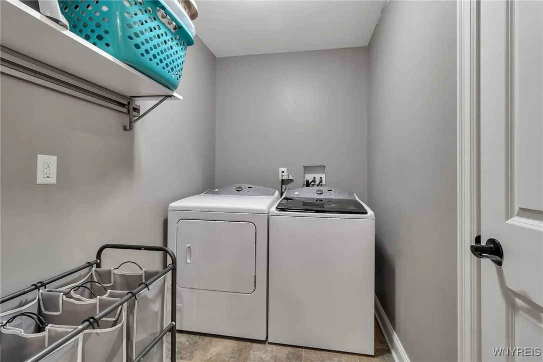 And a dynamite 2nd floor Laundry!