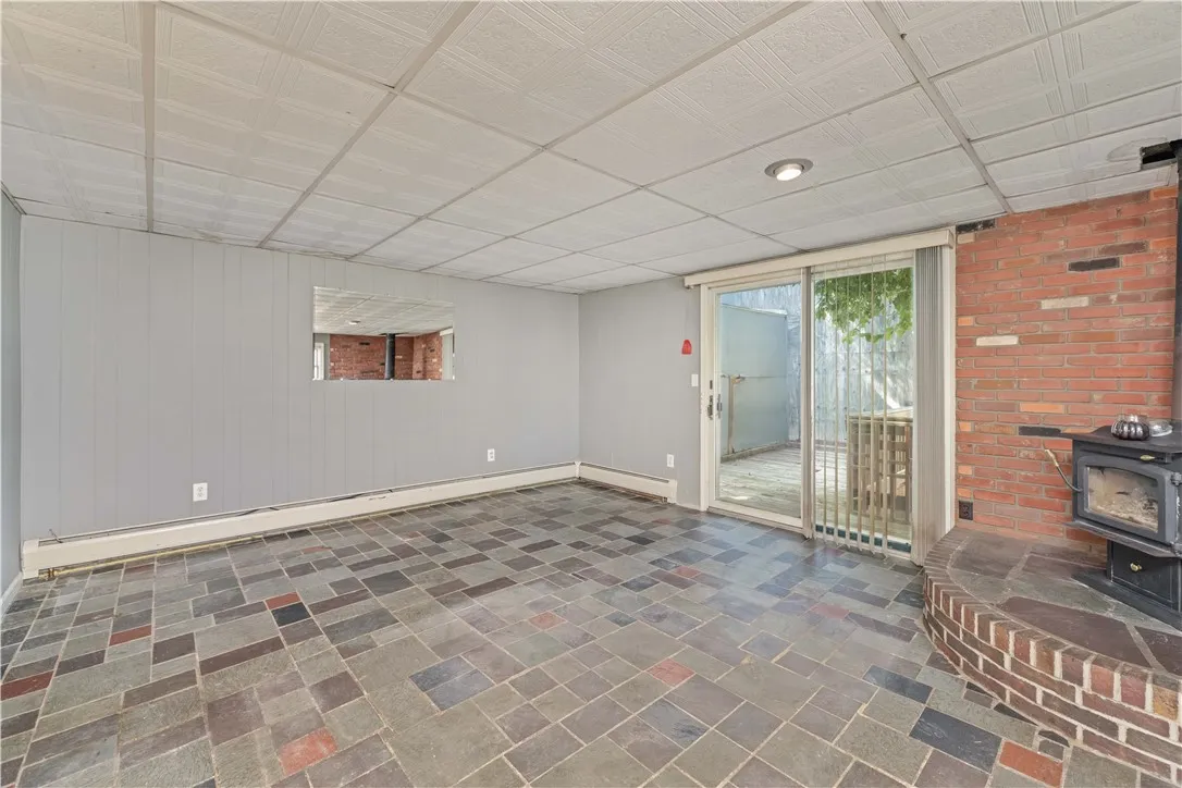 12 Barker Street, Seneca Falls, New York 13148, Seneca Falls, New York 13148, 3 Bedrooms Bedrooms, 7 Rooms Rooms,1 BathroomBathrooms,Residential,Closed,12 Barker Street, Seneca Falls, New York 13148,0,R1626510