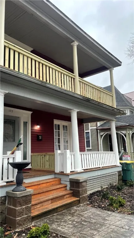 193 Pearl Street 1, Rochester, New York 14607, Rochester, New York 14607, 2 Bedrooms Bedrooms, 4 Rooms Rooms,1 BathroomBathrooms,Residential Lease,For Rent,193 Pearl Street 1, Rochester, New York 14607,R1626905