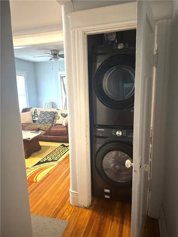 193 Pearl Street 1, Rochester, New York 14607, Rochester, New York 14607, 2 Bedrooms Bedrooms, 4 Rooms Rooms,1 BathroomBathrooms,Residential Lease,For Rent,193 Pearl Street 1, Rochester, New York 14607,R1626905