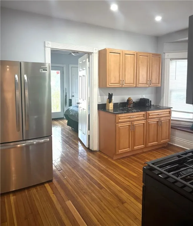 193 Pearl Street 1, Rochester, New York 14607, Rochester, New York 14607, 2 Bedrooms Bedrooms, 4 Rooms Rooms,1 BathroomBathrooms,Residential Lease,For Rent,193 Pearl Street 1, Rochester, New York 14607,R1626905