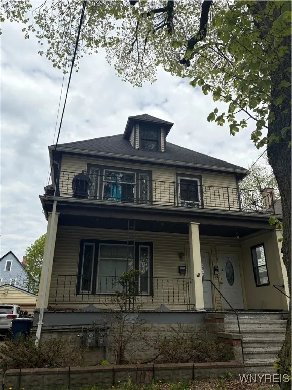 86 Kingston Place, Buffalo, New York 14210, Buffalo, New York 14210, 6 Bedrooms Bedrooms, ,2 BathroomsBathrooms,Residential,For Sale,86 Kingston Place, Buffalo, New York 14210,B1627194